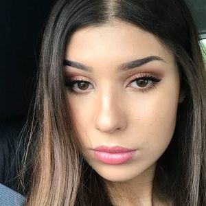 Meet your Posher, Mackenzie